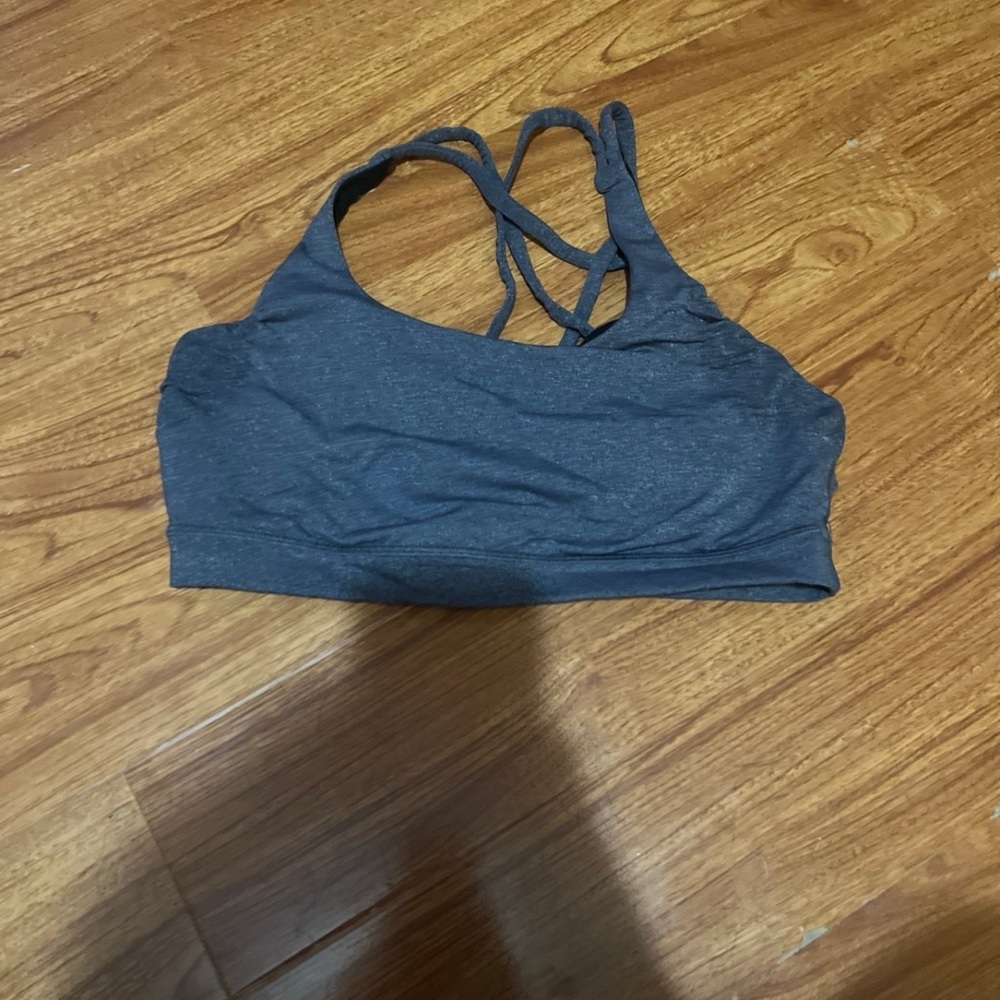 Lululemon Strappy Back Sports Bra – Gray